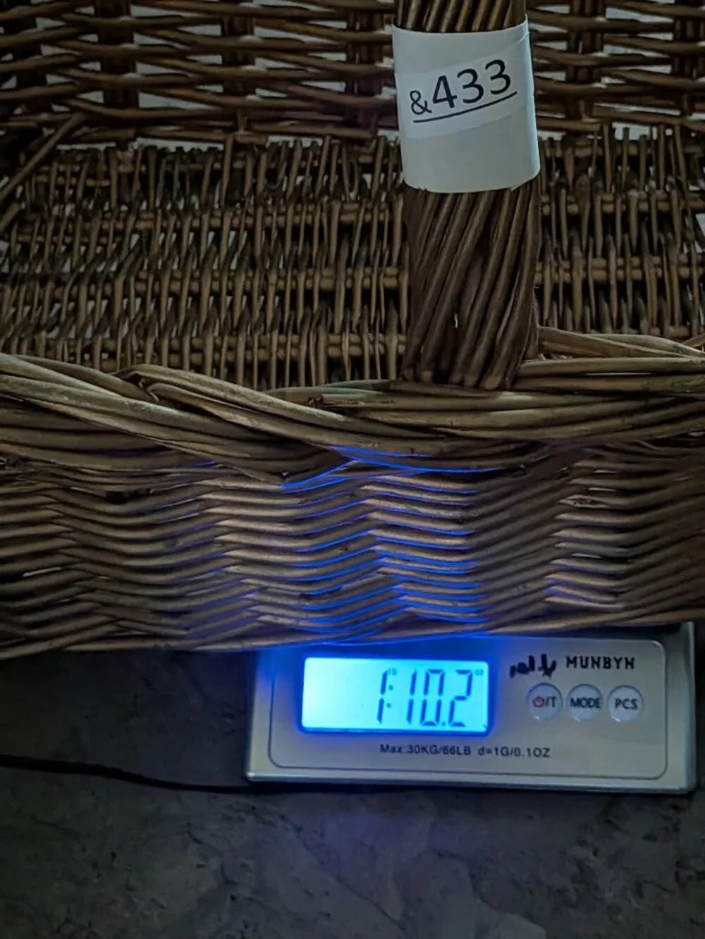 Vintage Extra Large Woven Wicker Basket Handle Scoop Gathering Trug Gold Brown